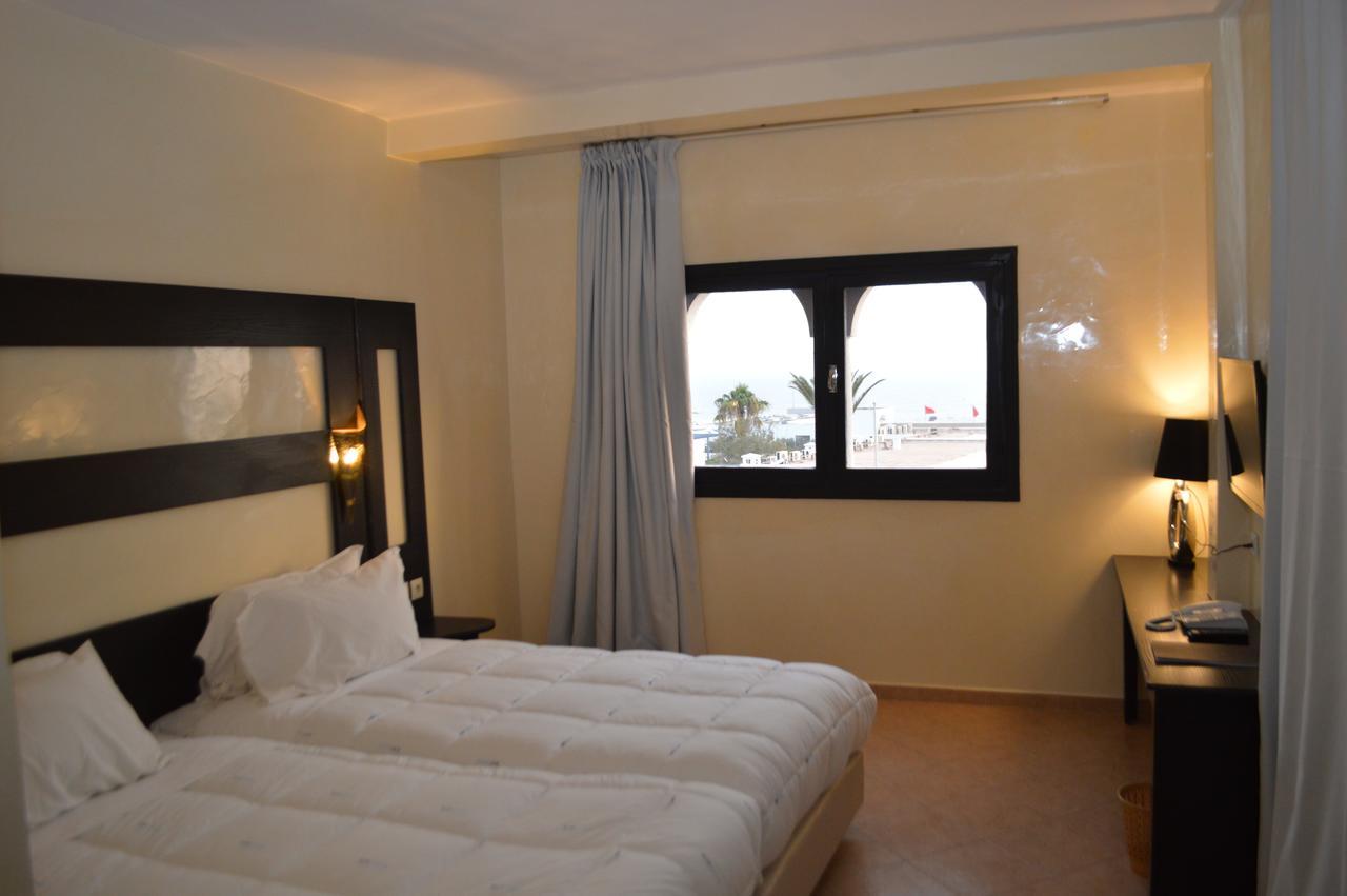 Anezi Aparthotel