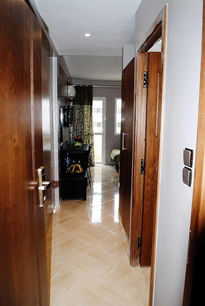 Hoteliere Fleurie Hotel