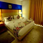 Oasis Hotel & Spa