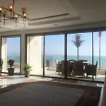 New Luxury Apartment Sea View