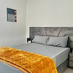 Bord De Mer: Appartement A 500M De La Plage & Surf