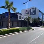 Merry Hotel