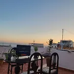 Sun & Sea House