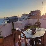 Sun & Sea House