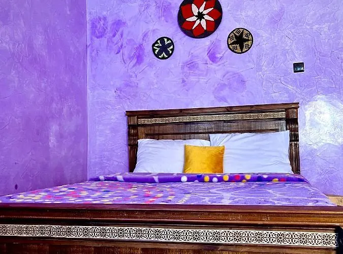 Wave Stay Hostel - Sea View