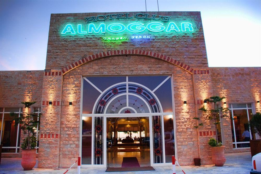 Club Almoggar Garden Hotel 4*