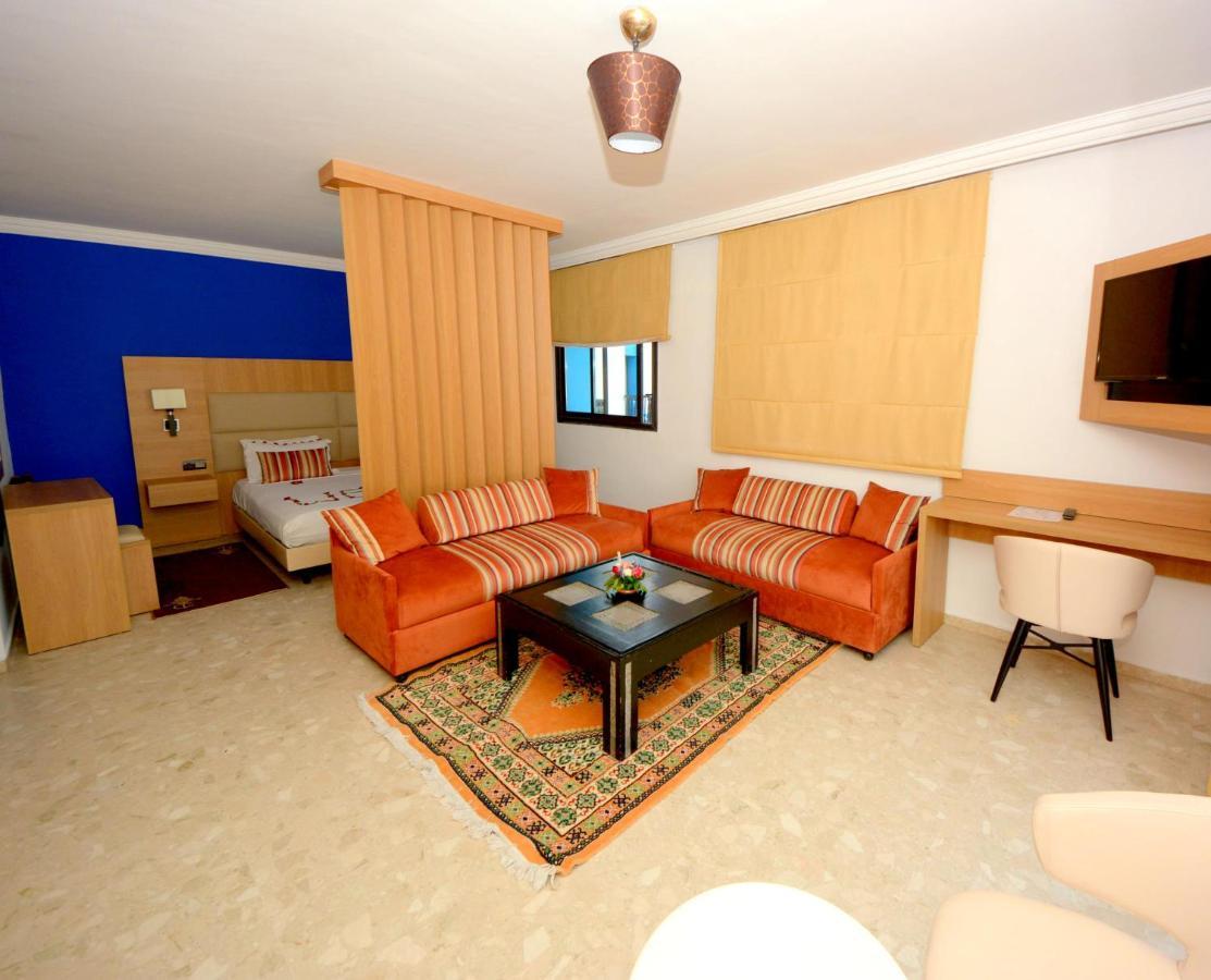 Hotel Oasis & Agadir