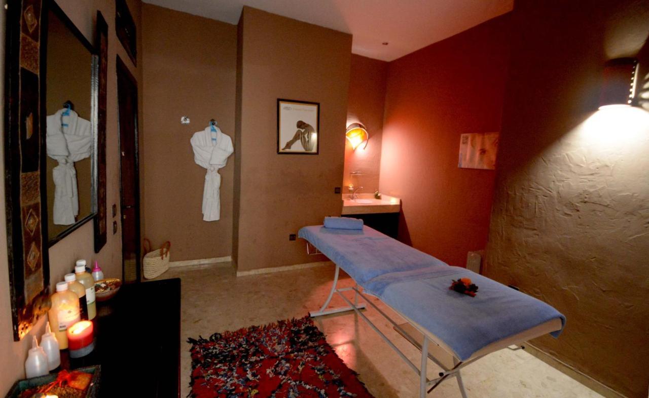 Hotel Oasis &