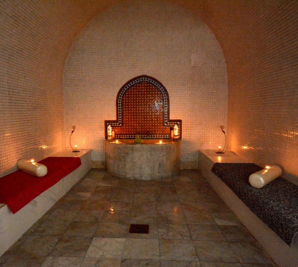 Hotel Oasis & Agadir