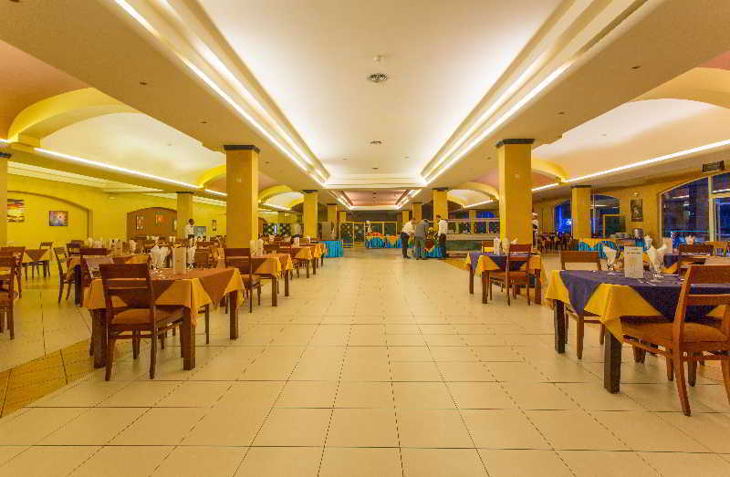 Hotel Club Almoggar Garden