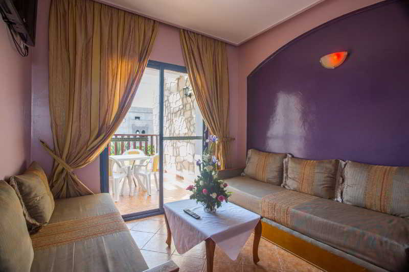 Aparthotel Rihab 3*