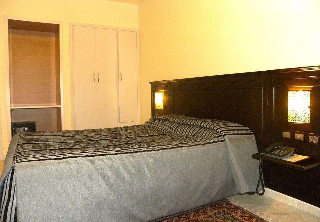 Aferni Hotel