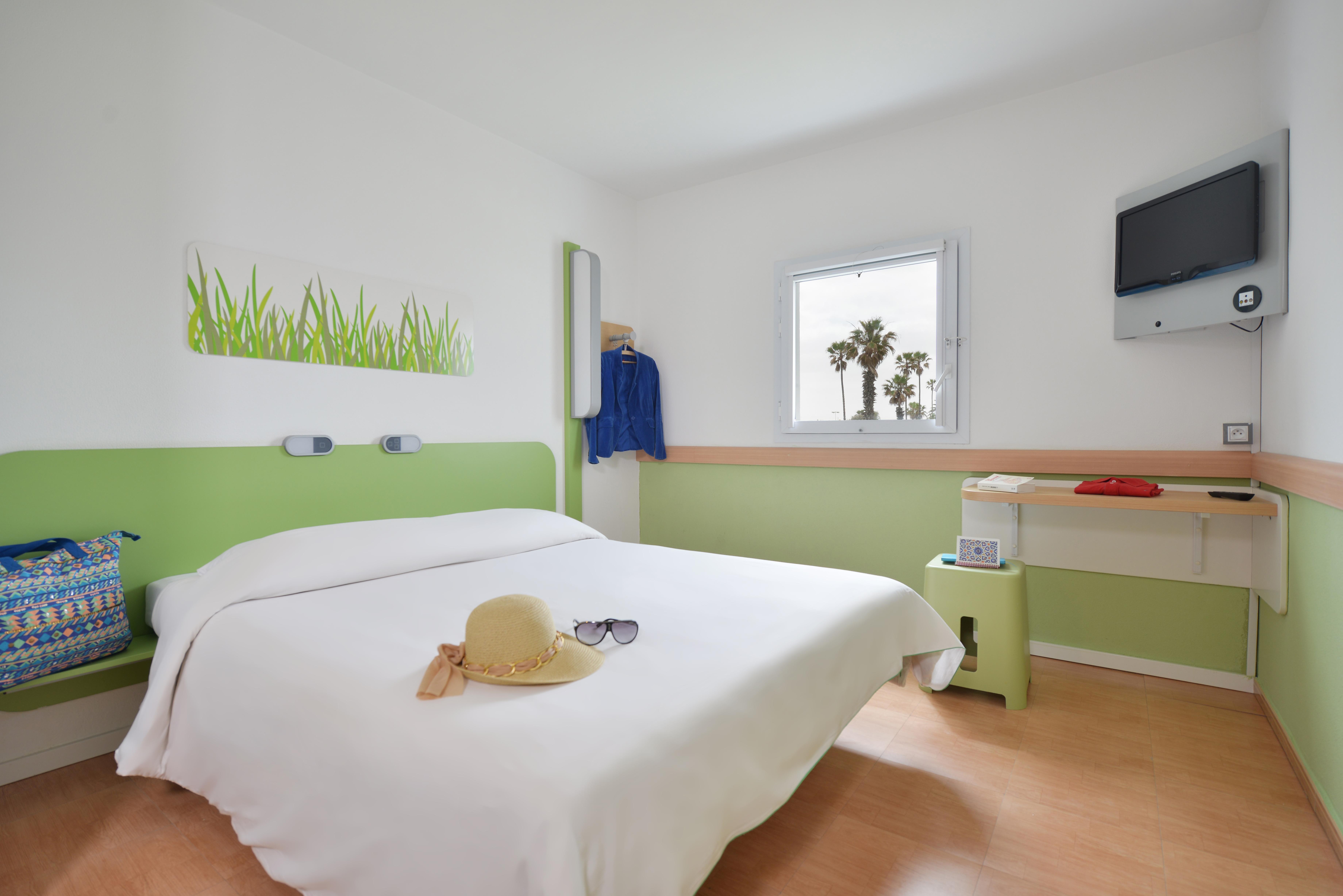 Mia Urban Hotel 3*
