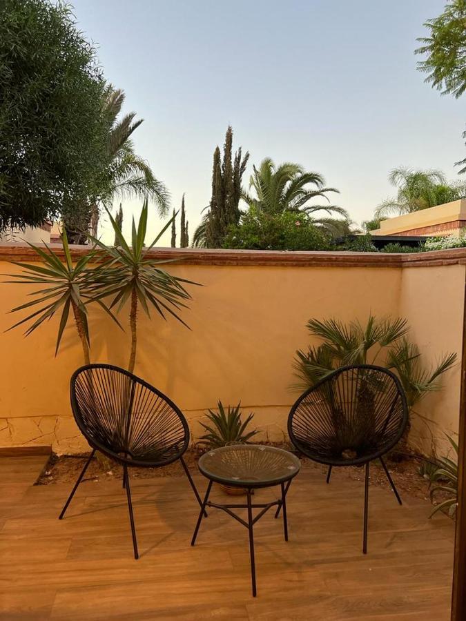 Nawal Et Sa Piscine Chauffee Sans Vis-a-vis Villa Agadir