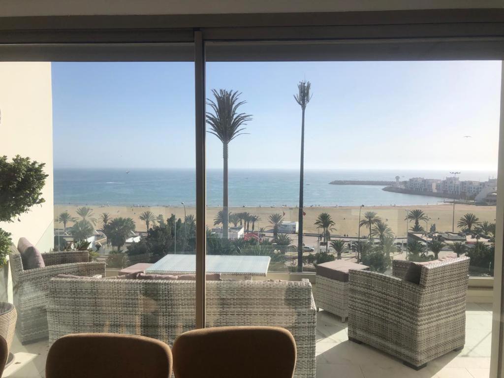 New Luxury Sea View Apartment *