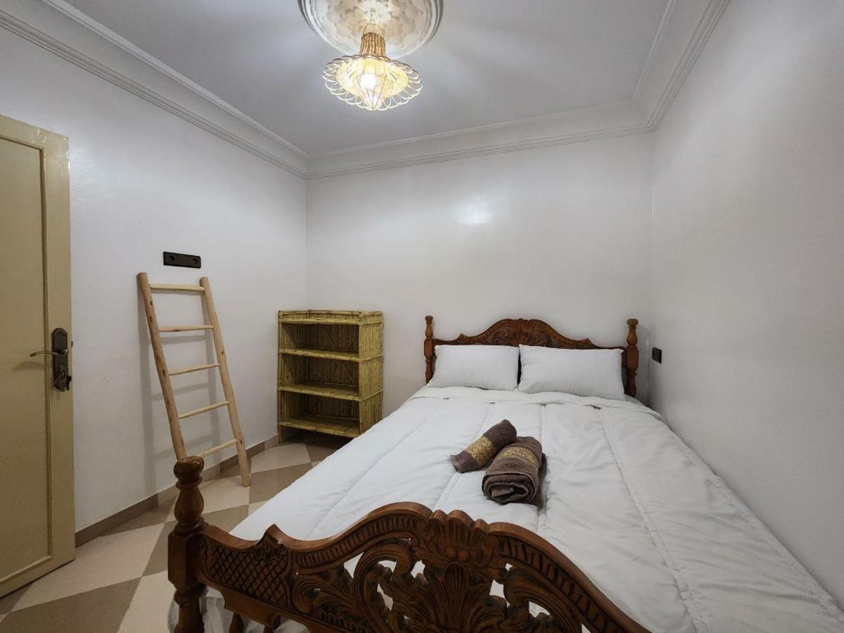Surf House Bed & Breakfast *