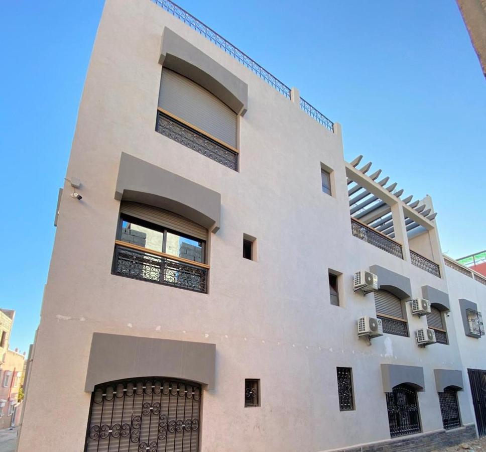 Maison Lyazid Apartment