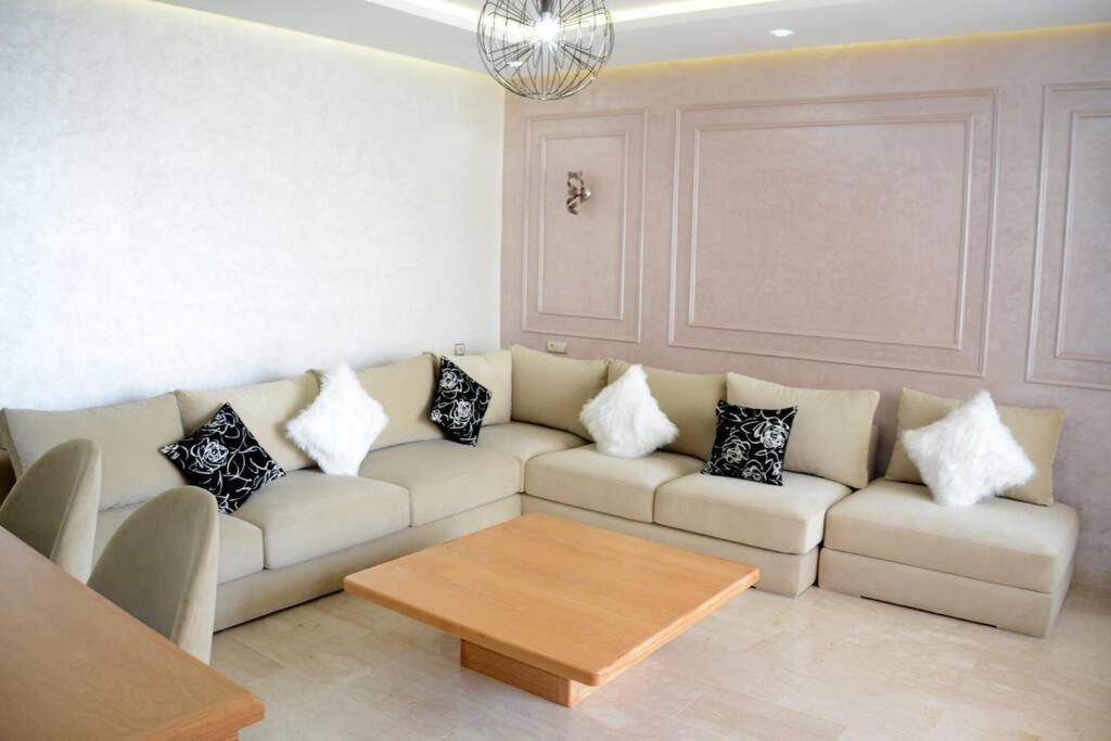 Apartment Bay De Standing 140m2 Agadir