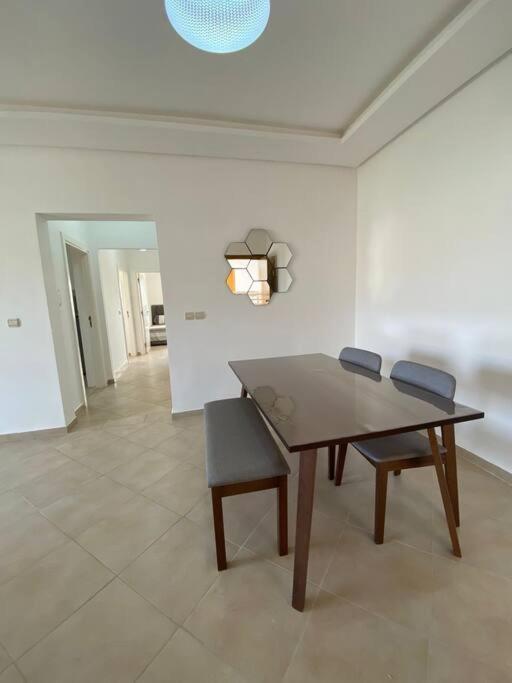 Appartement Avec Piscine Imi Ouaddar - Family Only *