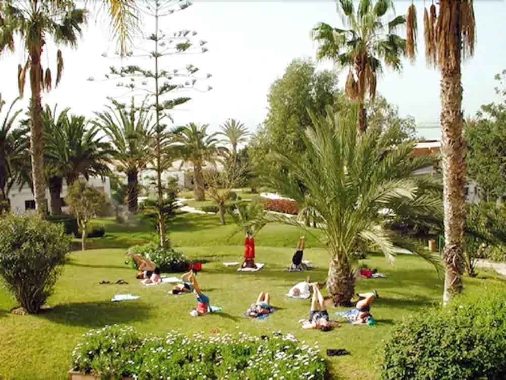 Club Almoggar Garden 4*