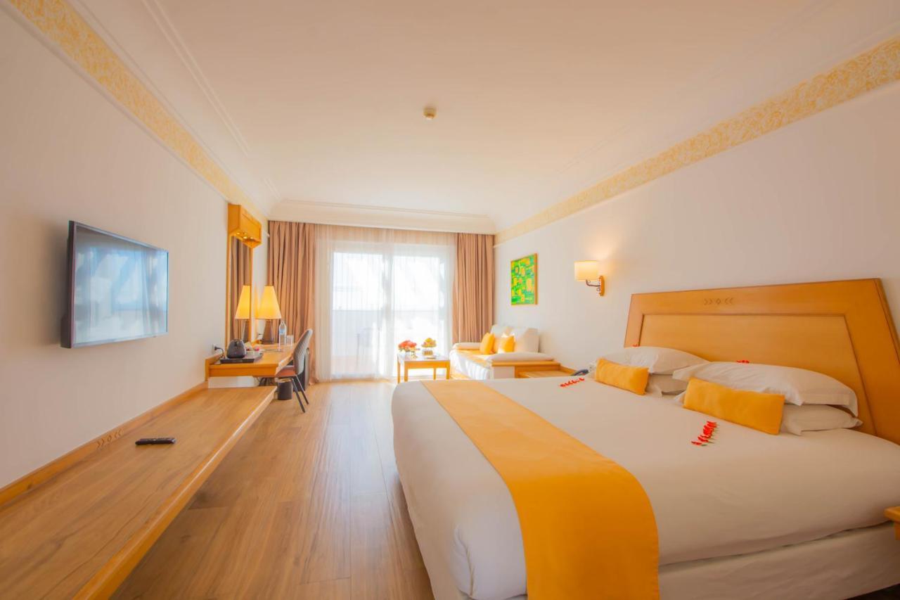 Timoulay And Hotel 4*