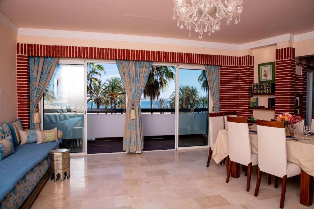 Spacious Beachview Marina - Families Only Appartement