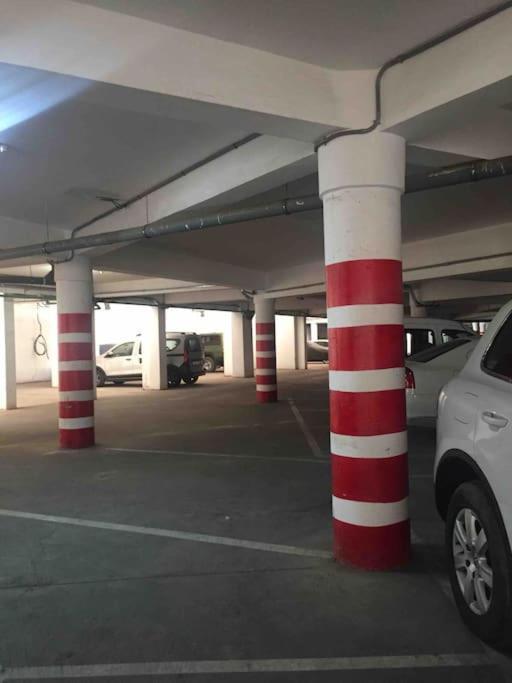 Bel / Piscine Et Parking Prive Appartement