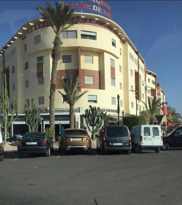 Bel / Piscine Et Parking Prive