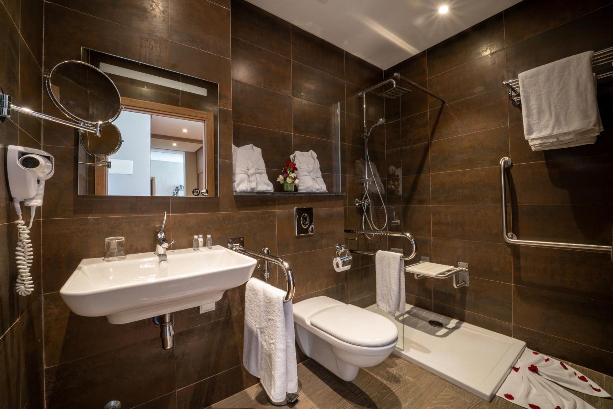 Dominium Hotel