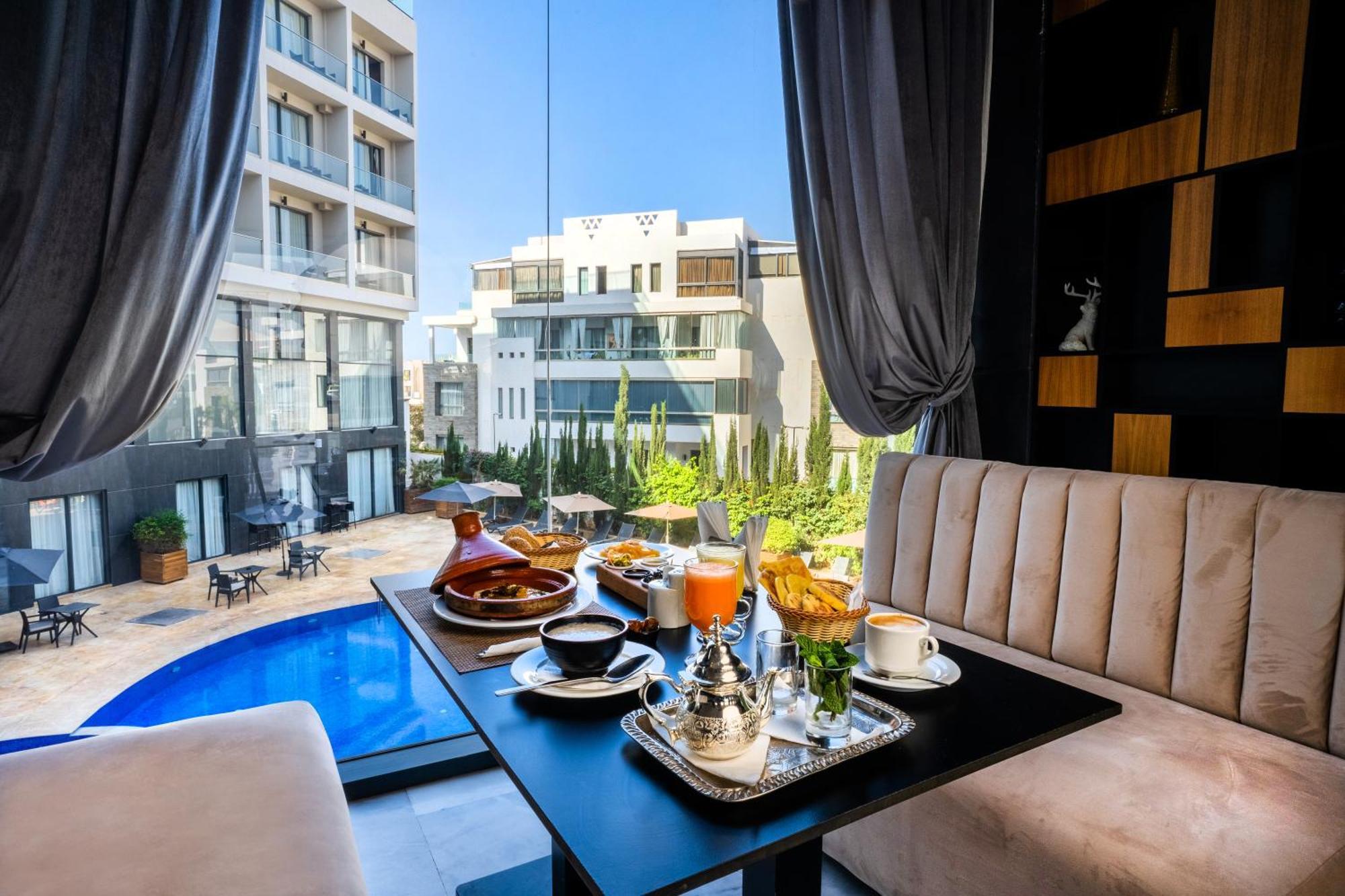 Hotel Dominium
