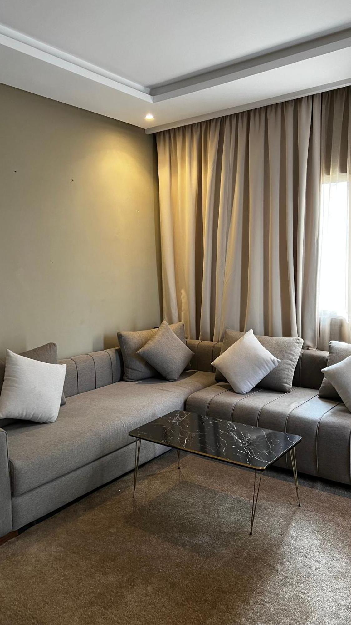 Dominium Aparthotel