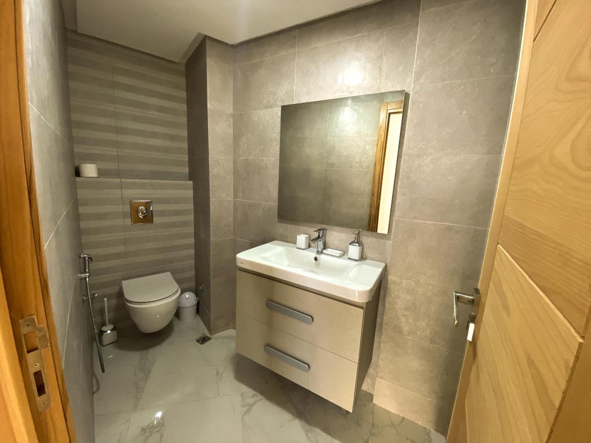 Two Bedroom Luxury Vacation City Centre Apartment