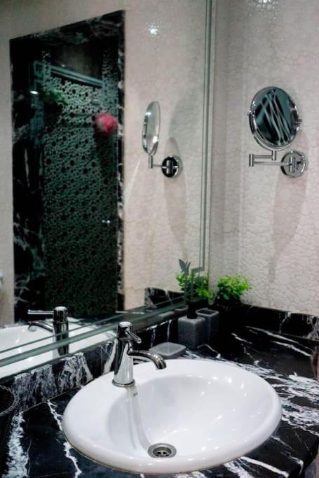 Luxury Marina Apartment *