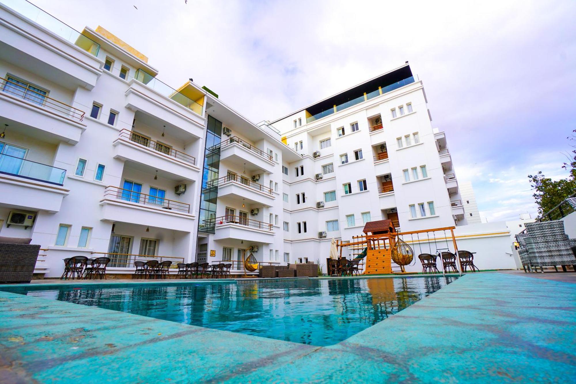 Great & Penthouse Apartment *