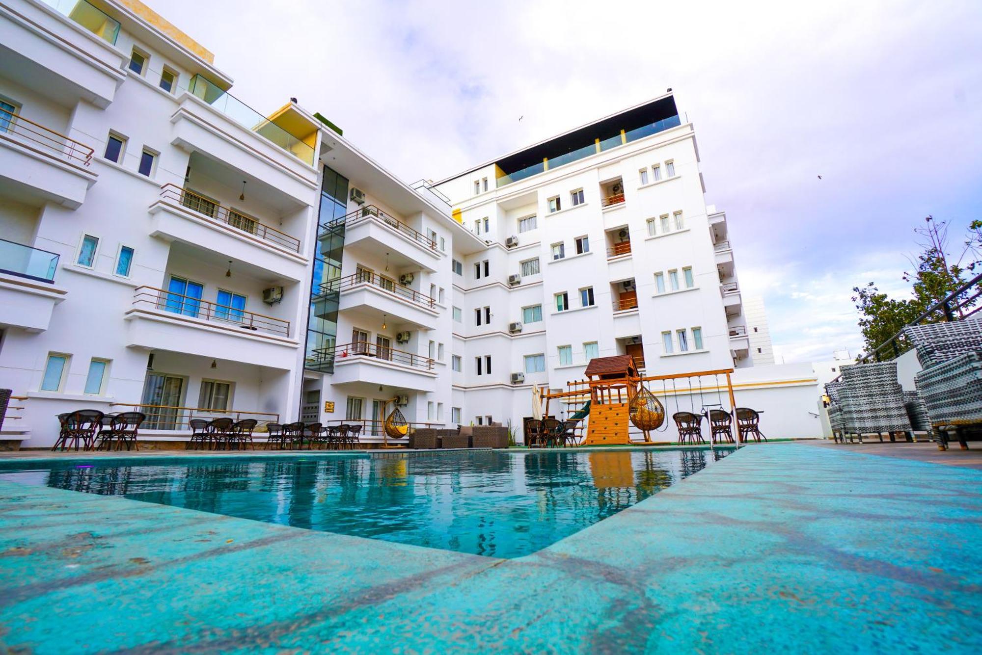 Great & Penthouse Apartment *