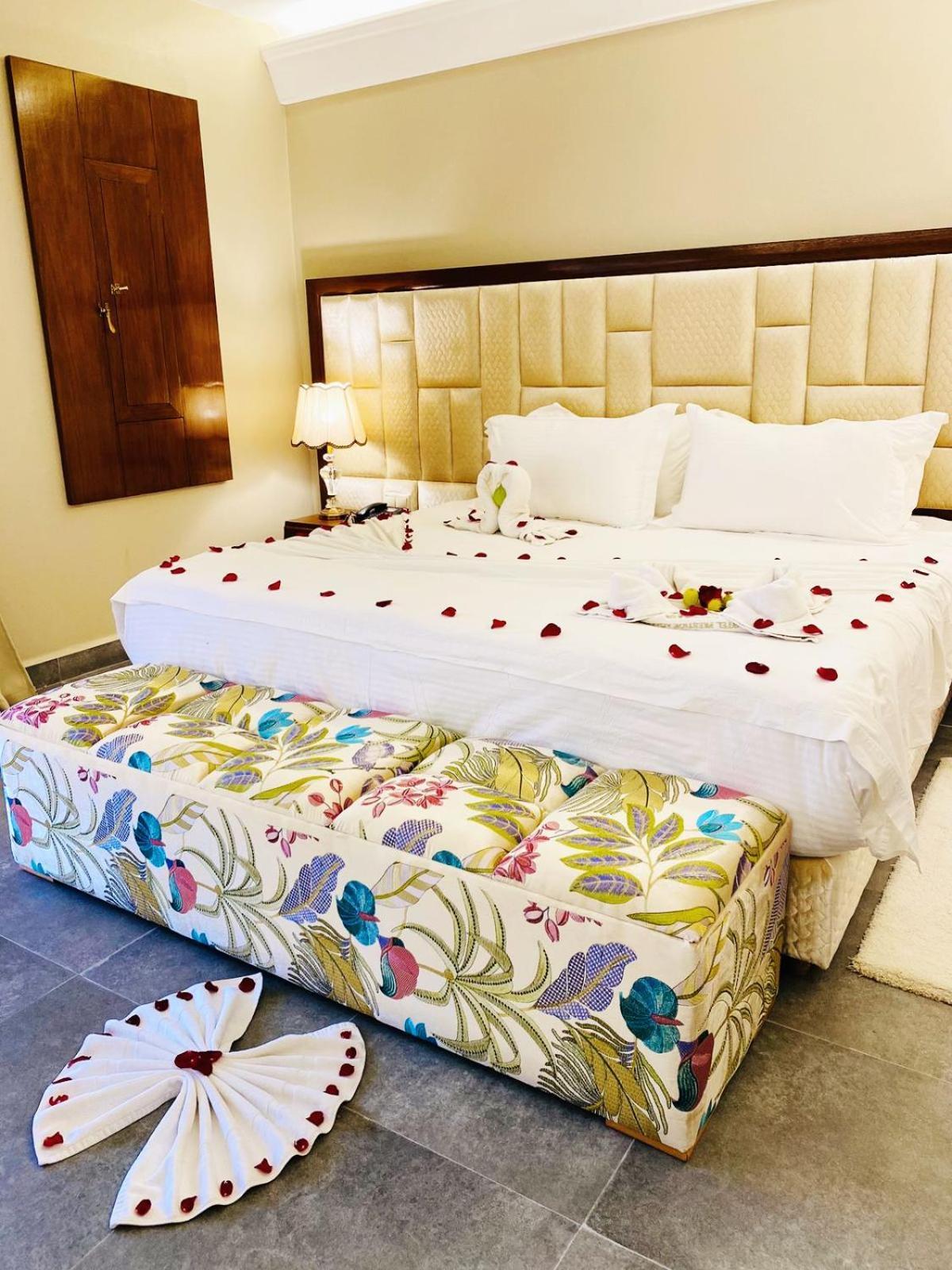 Prestige Boutique & Hotel