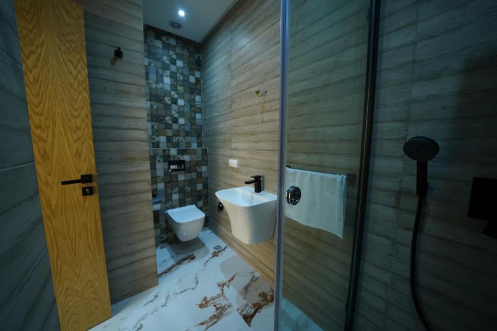 Superbe Eco Avec Piscine Agadir