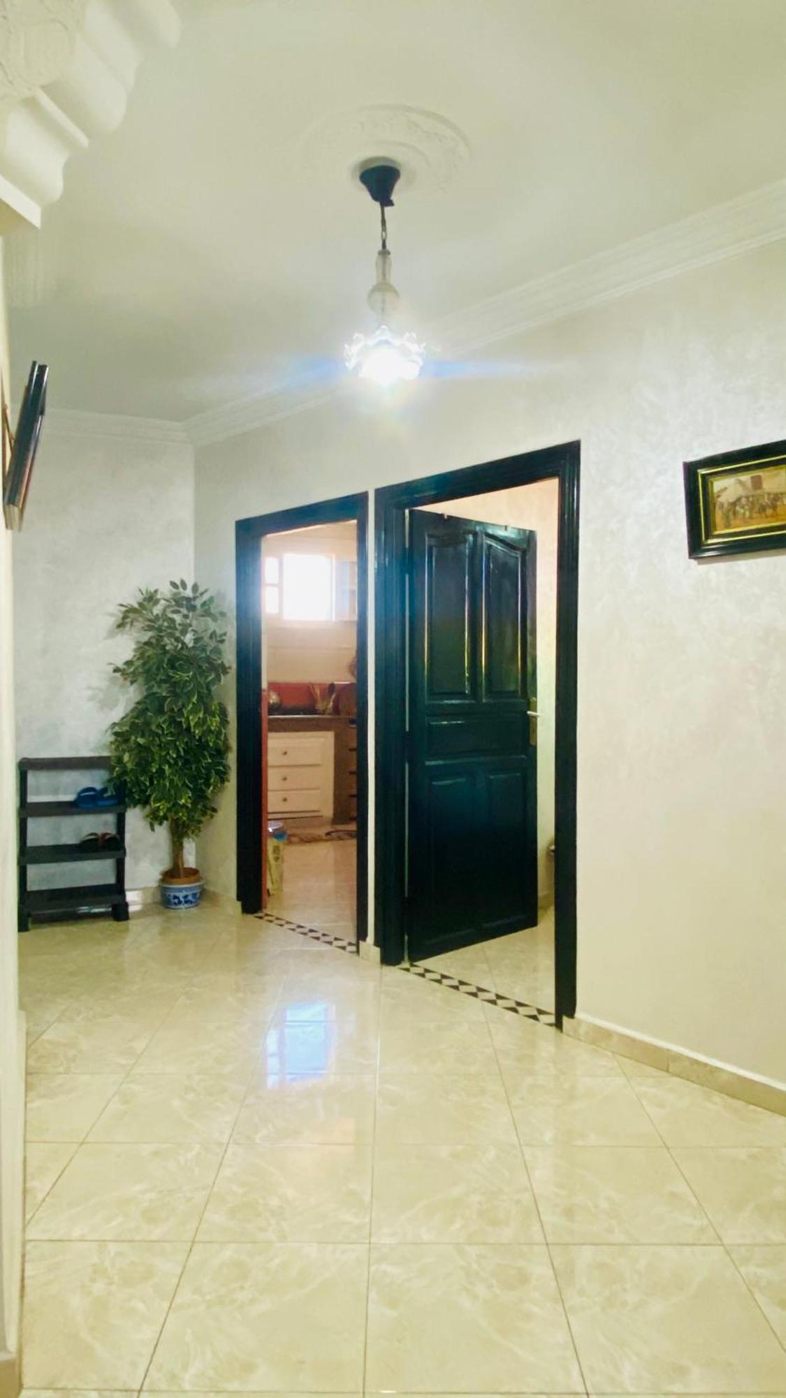 Appartement Charment Au Centre Ville, Internet Fibre, Canal Plus, Chaines Internationales Agadir