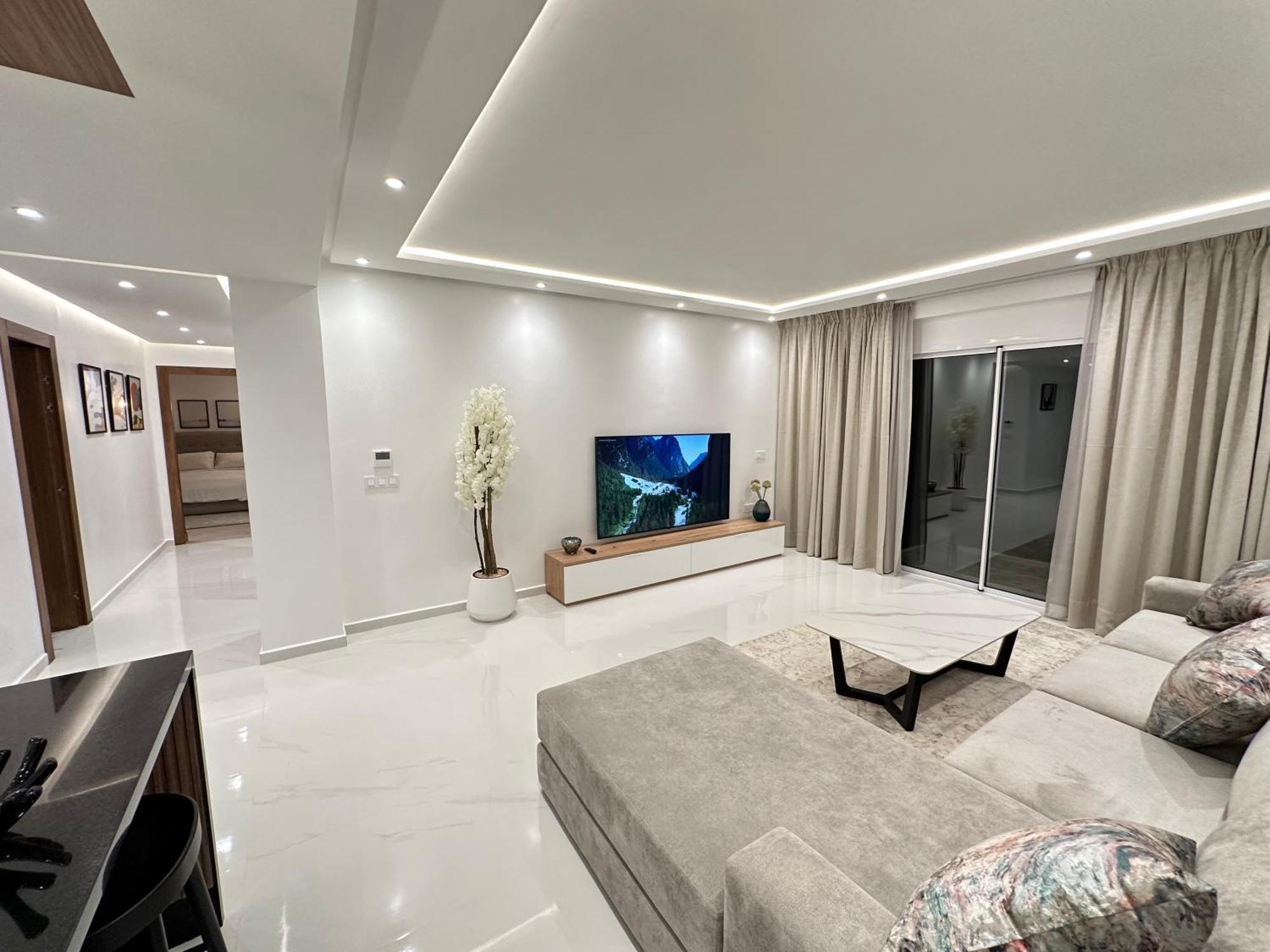 Marina - Luxury Beachfront *