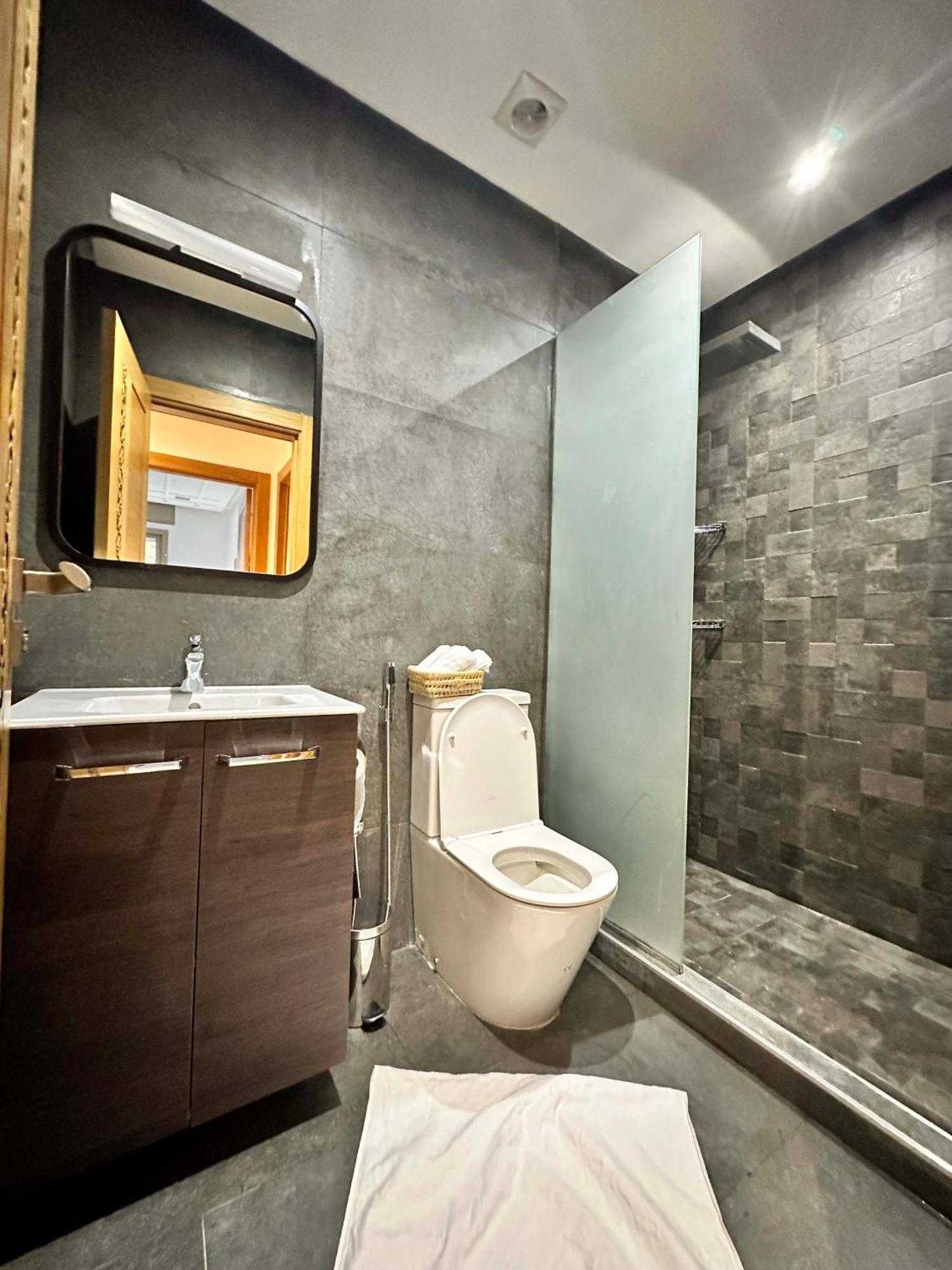 Chic Beachside Apt,mountain View Apartment Agadir
