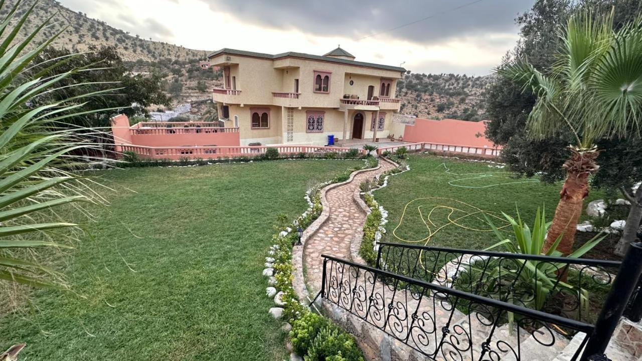 Azrarag Villa *
