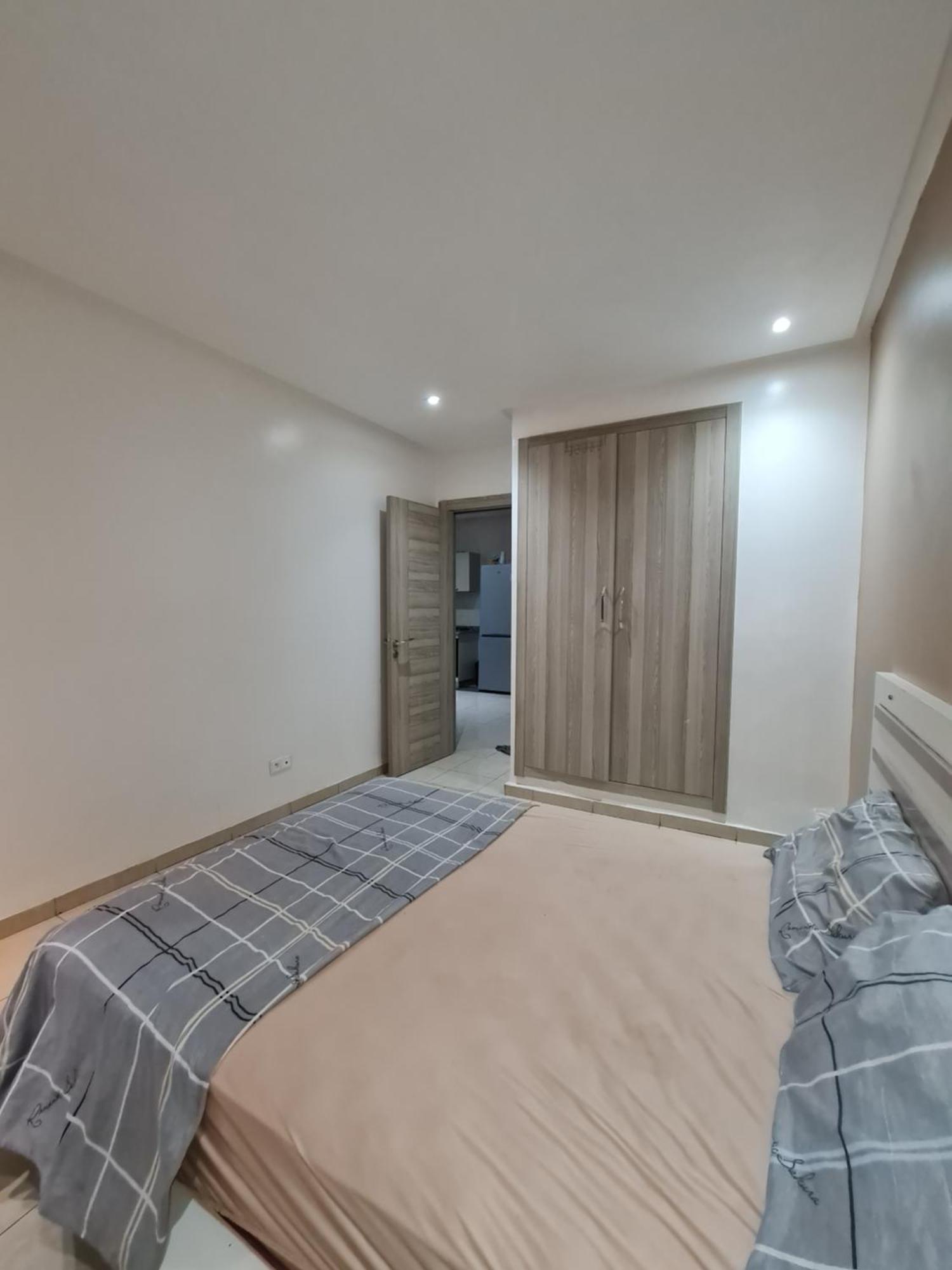 Apartment De Luxe Avec Piscine
