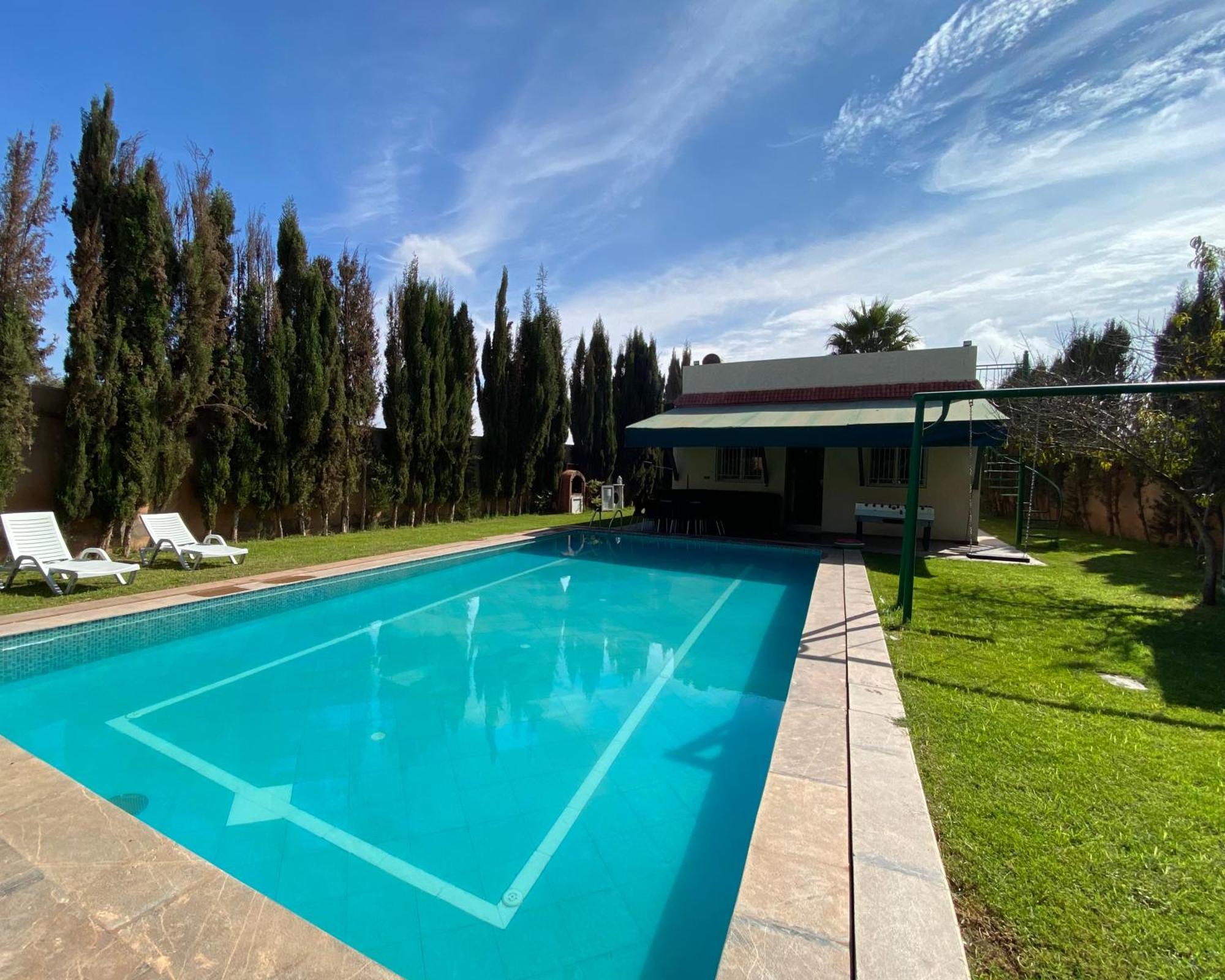Avec Piscine A Tifnit Surf Agadir