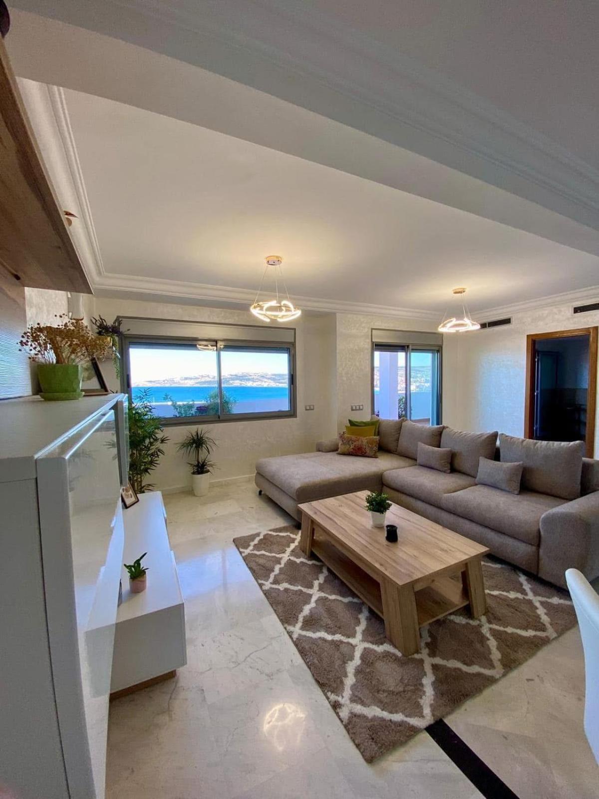 Luxueux Avec Vue Panoramique Sur Marina Appartement