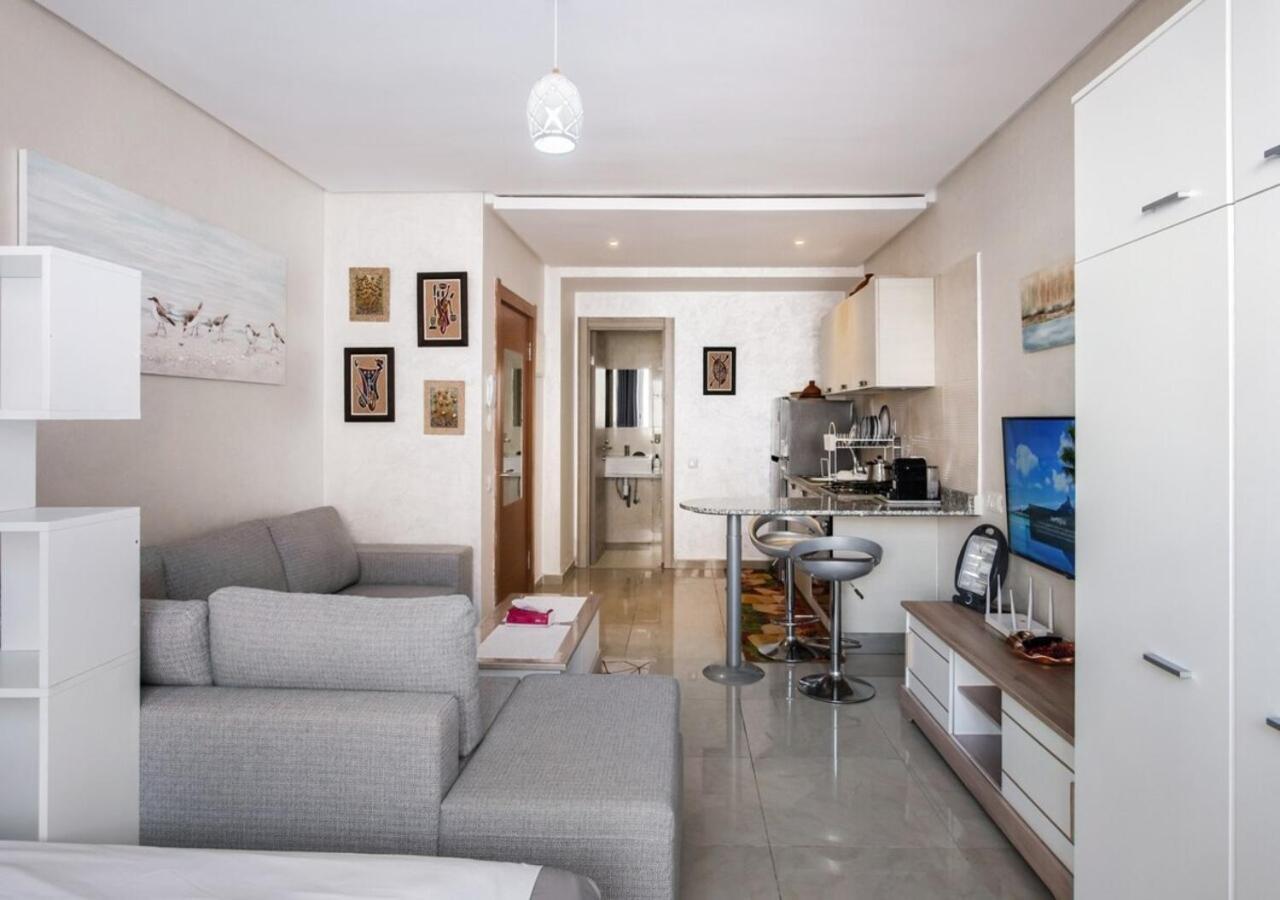 Magnifique Avec Piscine Appartement *