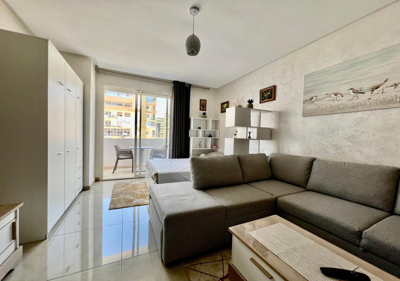 Magnifique Avec Piscine Appartement *