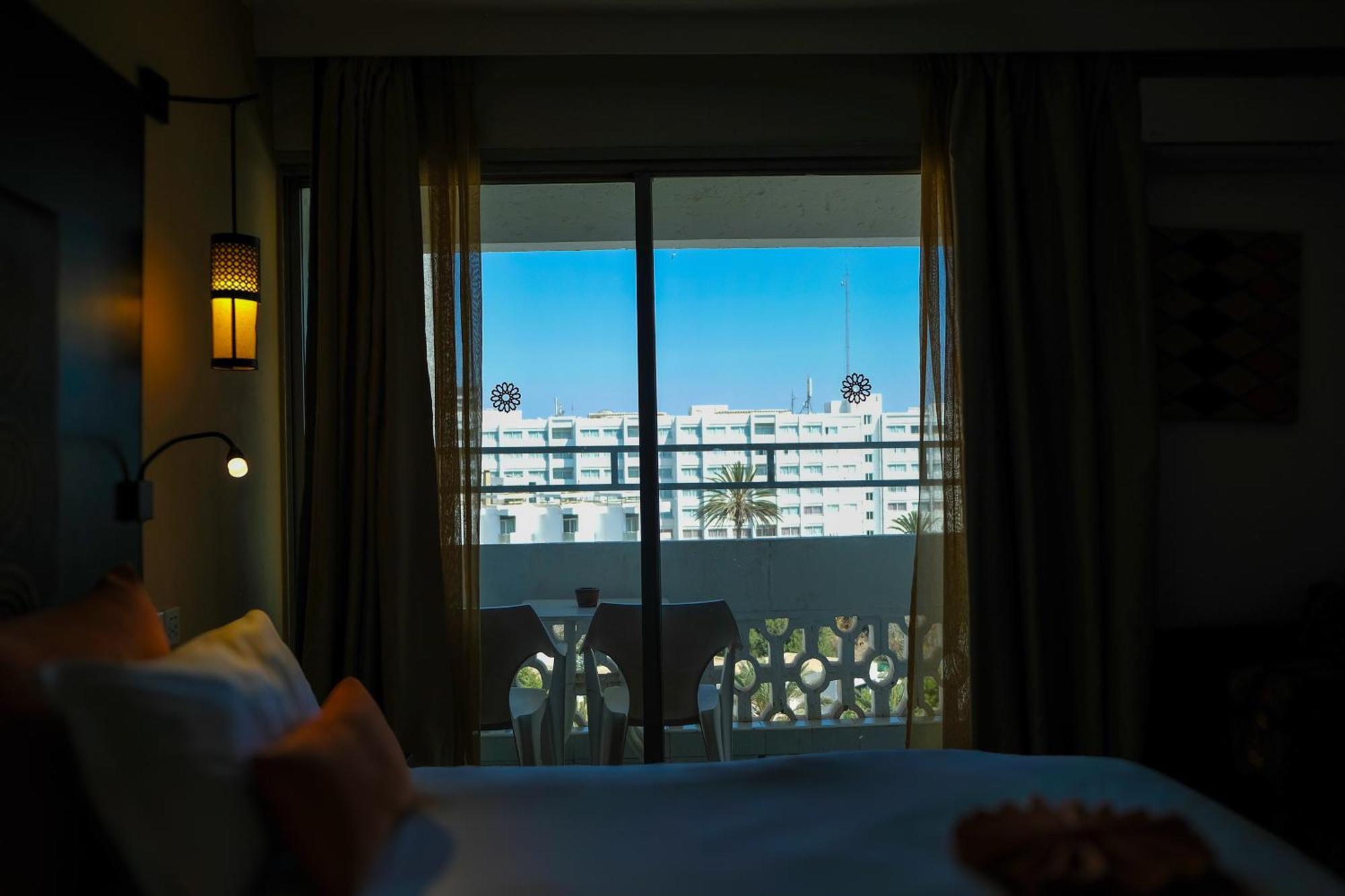 Hamilton Agadir