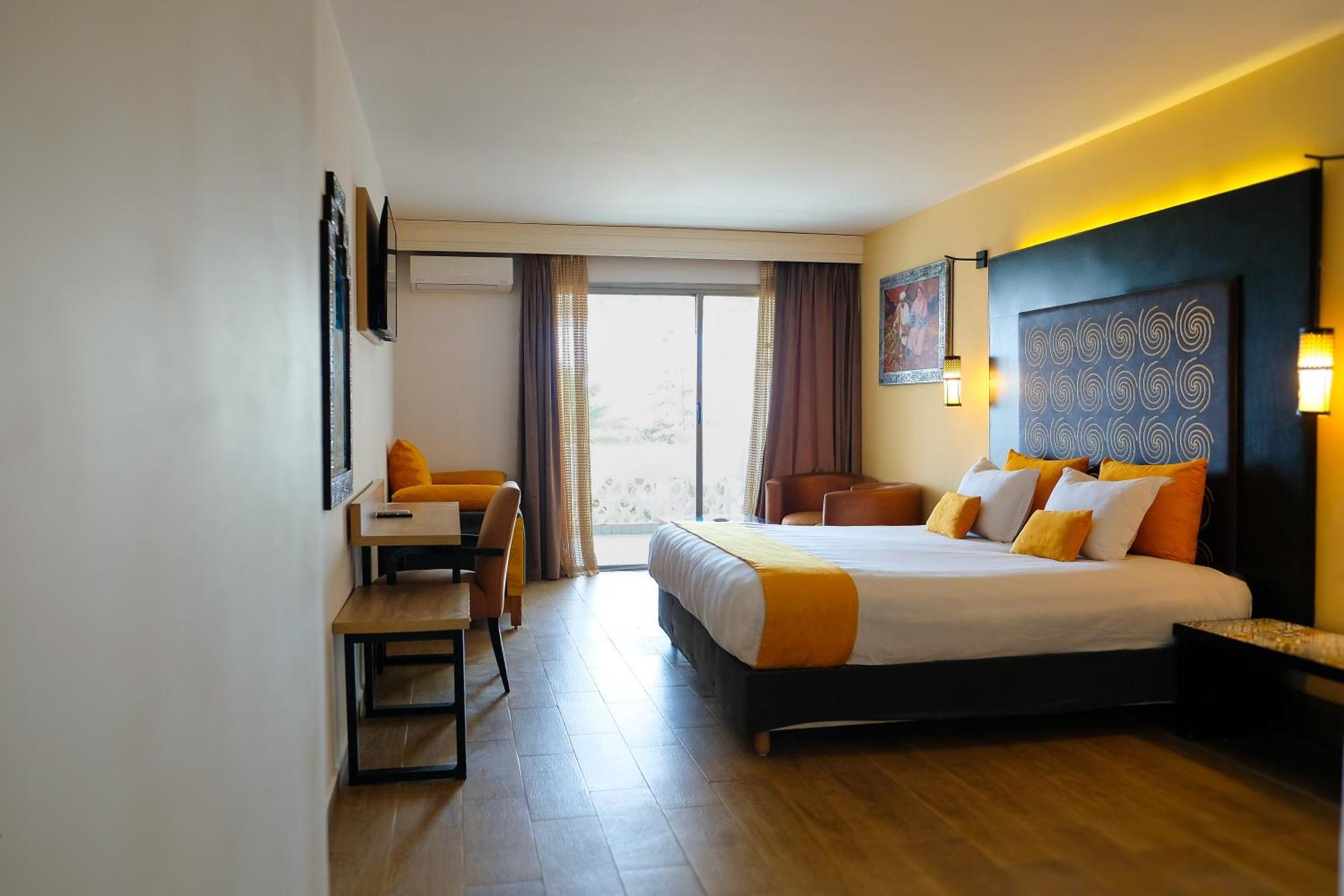 Hamilton Hotel