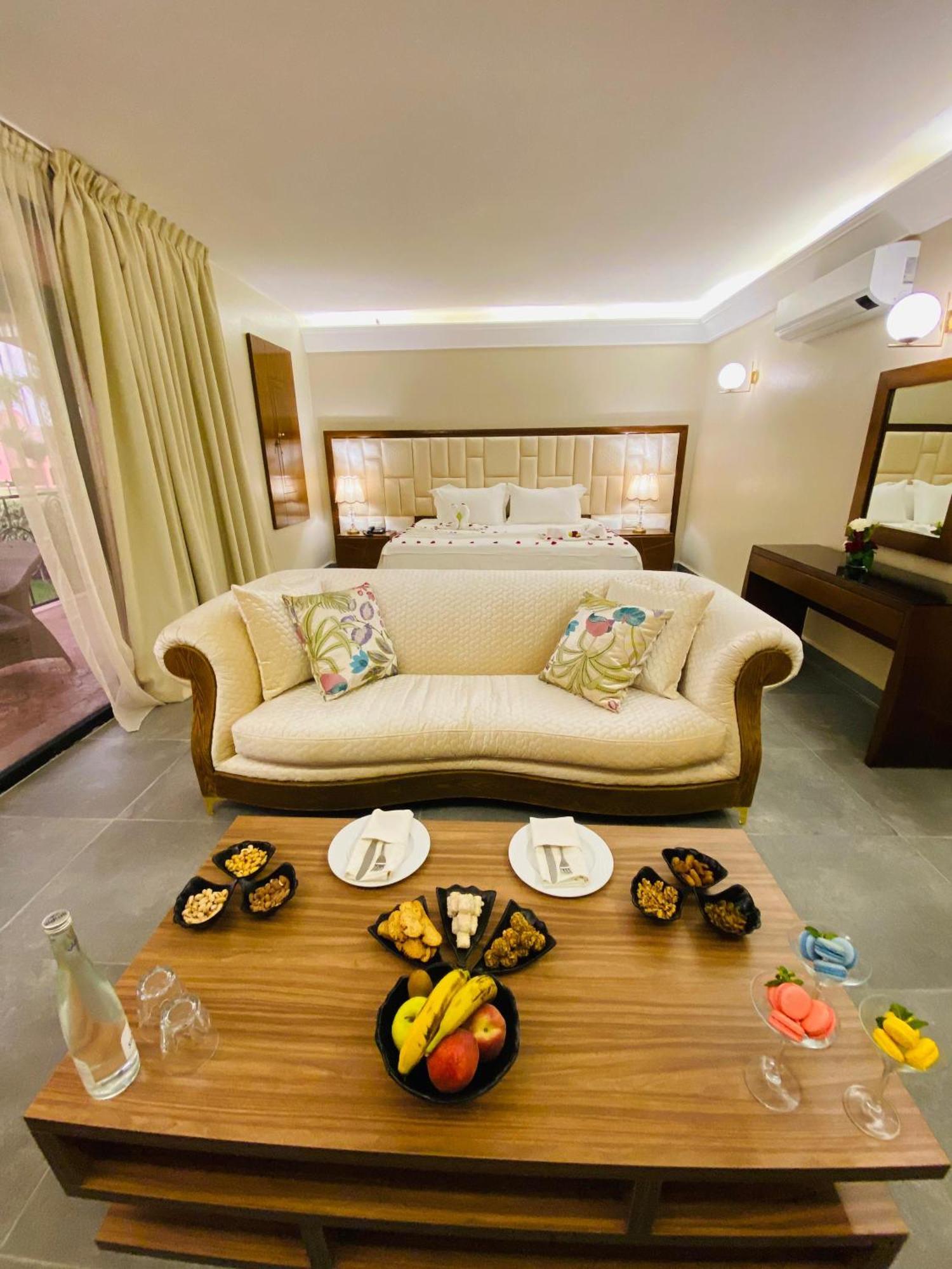 Prestige Boutique & Hotel 5*