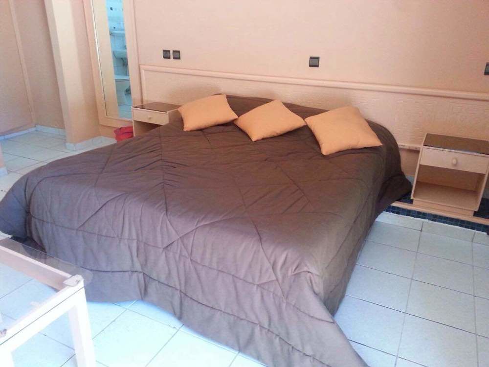 Royal Hotel 2*